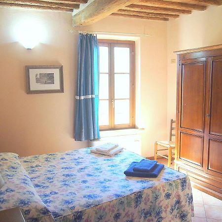 Ferienwohnung Nell'Antica Torre Di Fronte A Siena Exterior foto