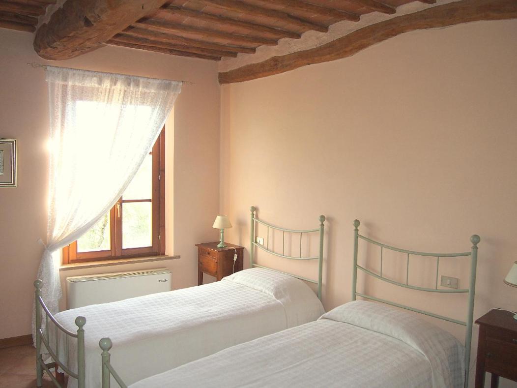 Ferienwohnung Nell'Antica Torre Di Fronte A Siena Exterior foto