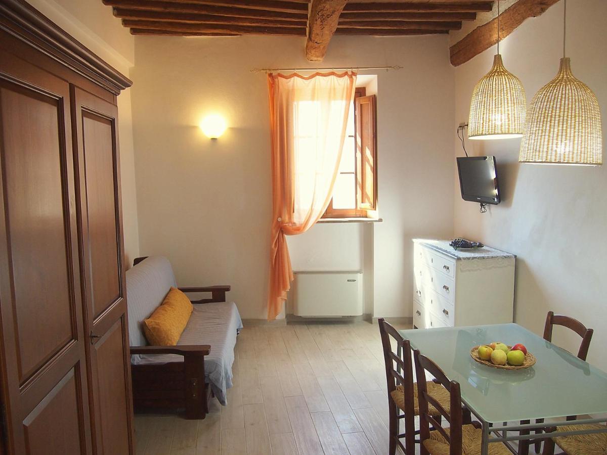 Ferienwohnung Nell'Antica Torre Di Fronte A Siena Exterior foto
